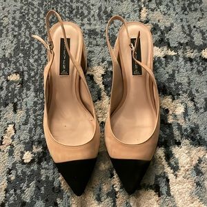 Two toned slingback closed toed heels